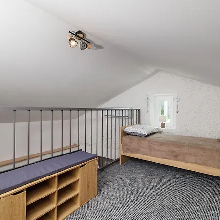 펜션 Malerisches Steinhaus Mit Privatpool, Bbq, Waschmaschine, Liegen, Klimatisierte Schlafzimmer Grižane