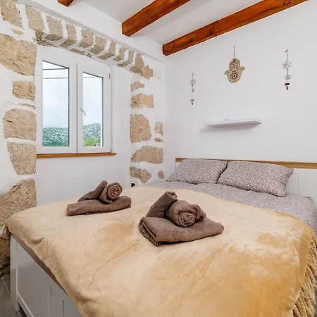 Malerisches Steinhaus Mit Privatpool, Bbq, Waschmaschine, Liegen, Klimatisierte Schlafzimmer Tatil Evi *