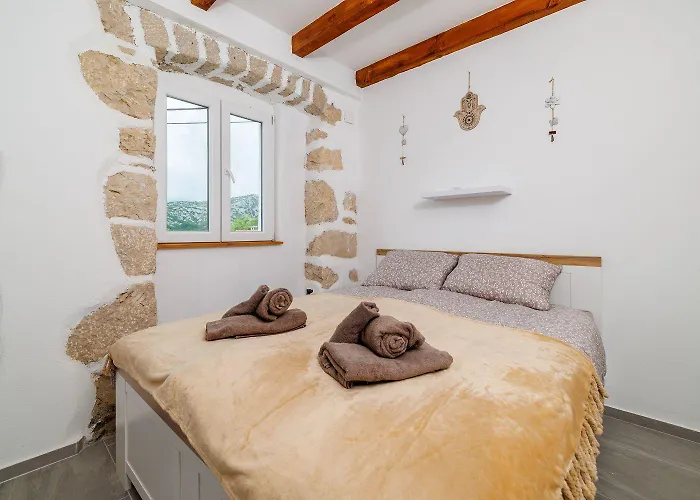 Malerisches Steinhaus Mit Privatpool, Bbq, Waschmaschine, Liegen, Klimatisierte Schlafzimmer Casa de Férias *